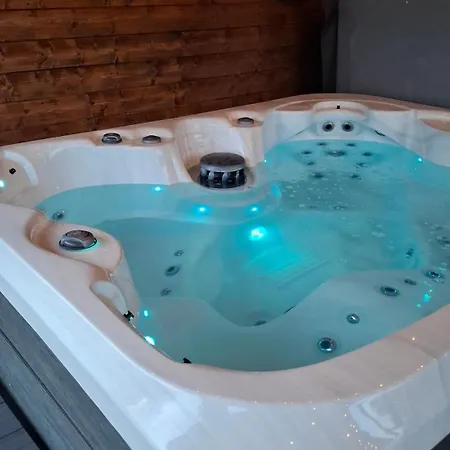 Дом отдыха Mirtusz Apartmanhaz *