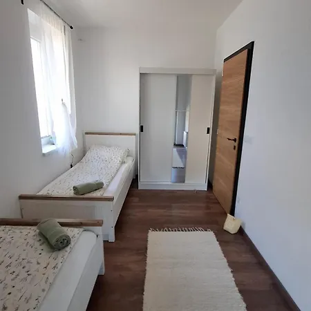 Дом отдыха Mirtusz Apartmanhaz *