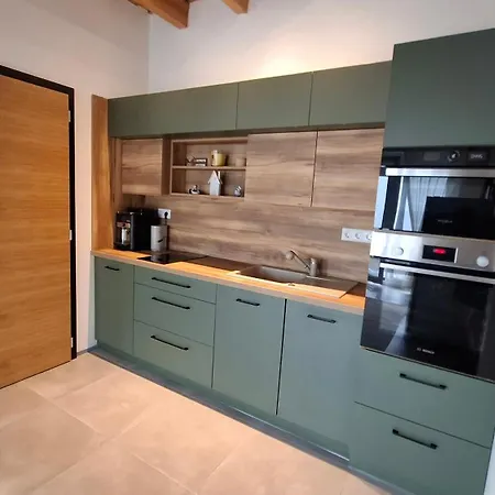 Mirtusz Apartmanhaz Дом отдыха *