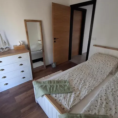 Mirtusz Apartmanhaz *